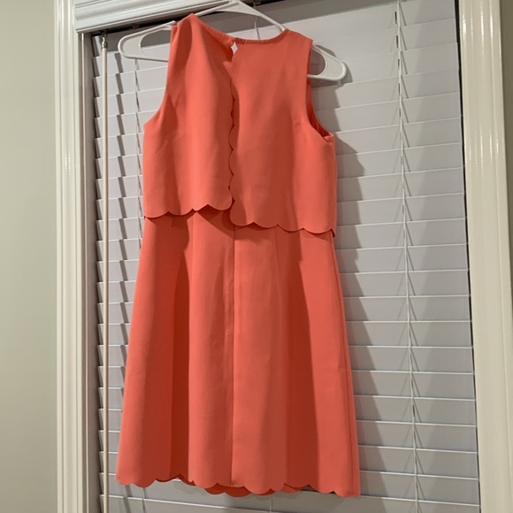 Ann Taylor LOFT Coral Sleeveless Scalloped Vented Back Sheath Dress - Picture 2 of 3